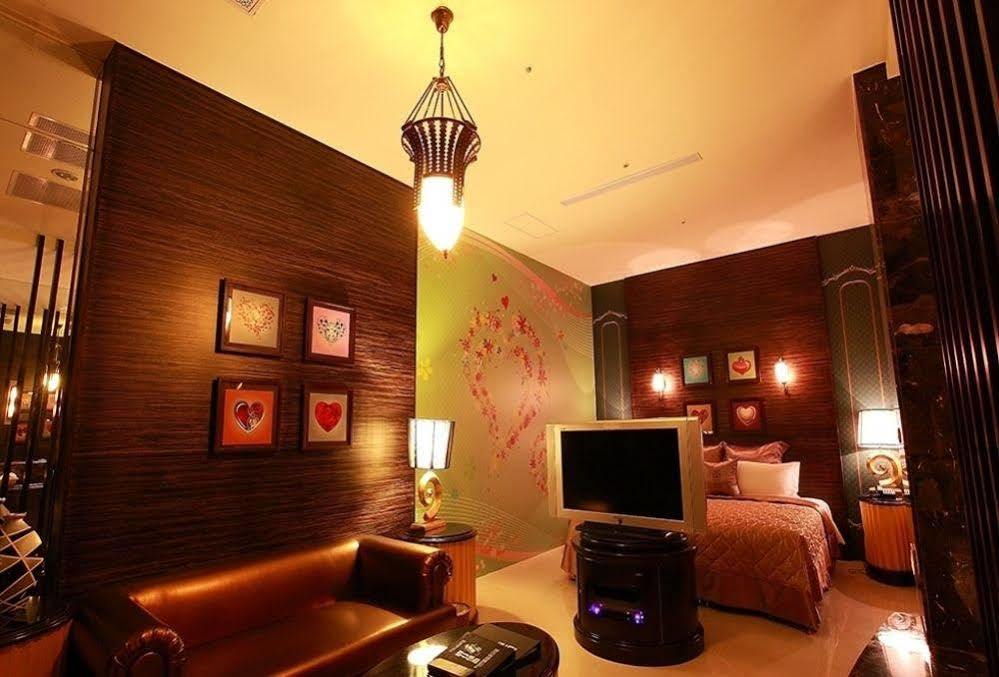 Discovery Motel - Nangang Taipéi Exterior foto